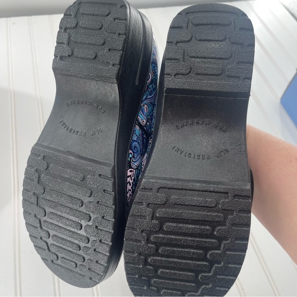 EASY WORKS LYNDEE BLUE PAISLEY WORK NURSING SHOE SIZE 8 - Picture 4 of 10